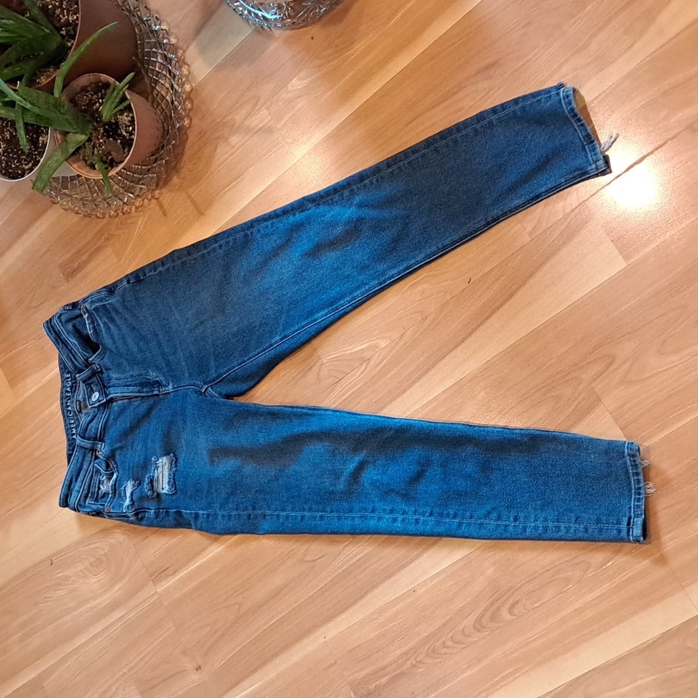 American Eagle Mom Jean